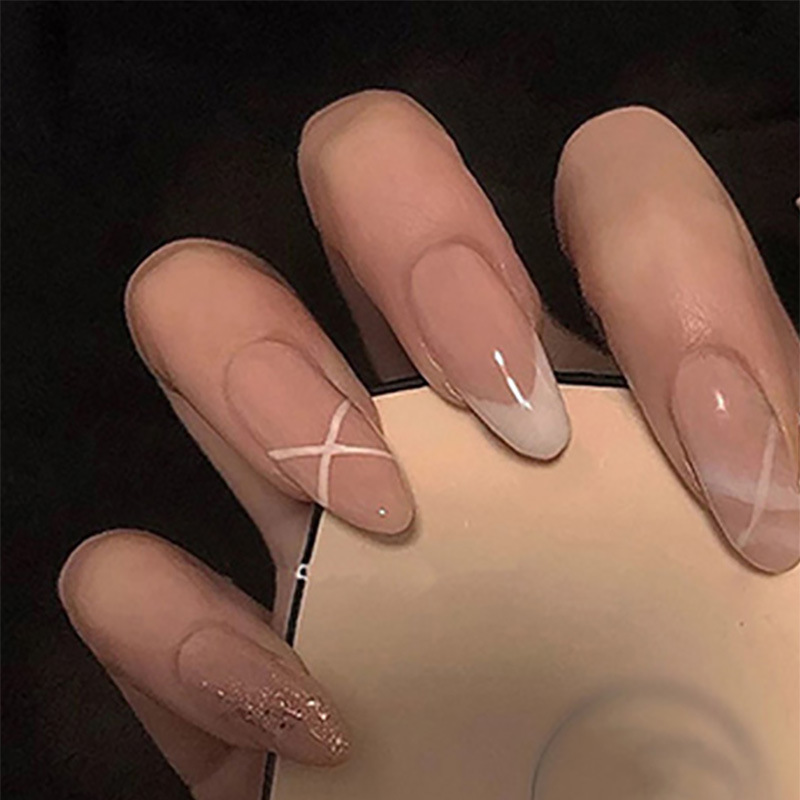 Średnie sztuczne paznokcie dla – Nail Art Press On recenzja i cena