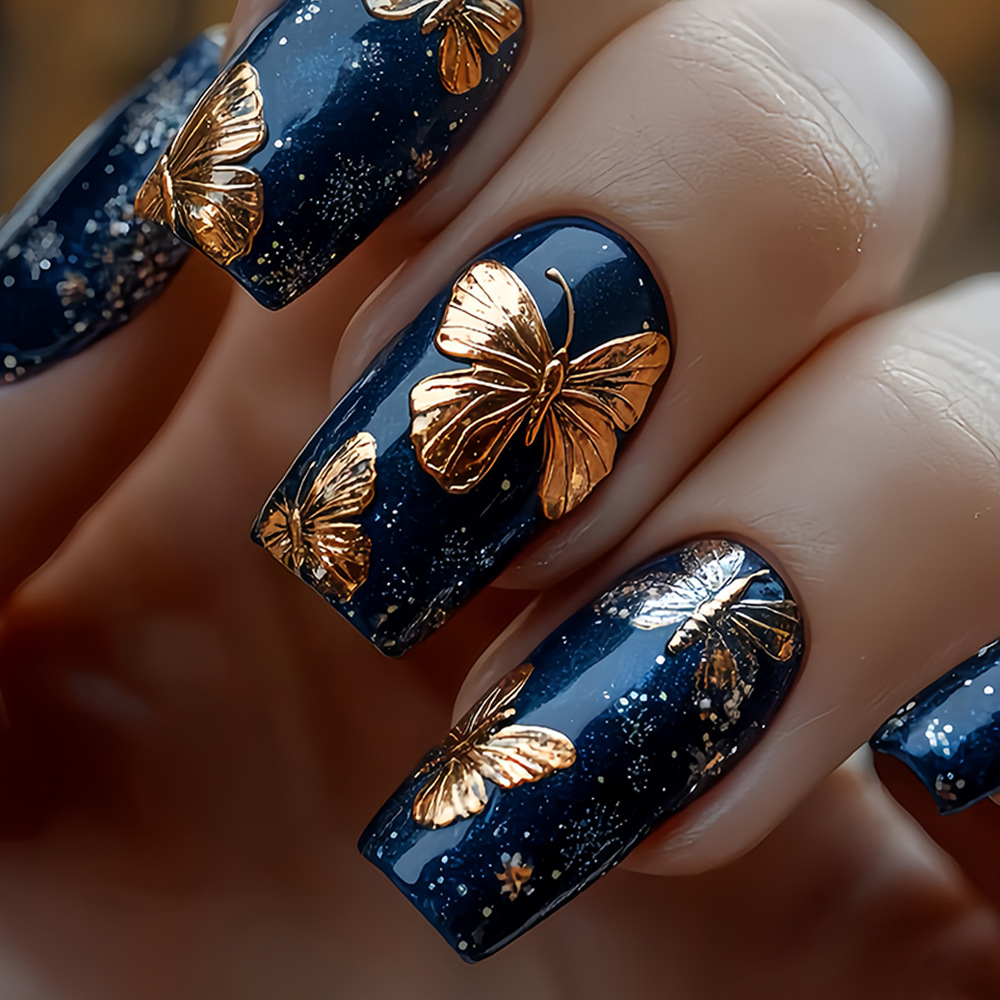 Średnie, kwadratowe, migdałowe – Nail Art Press On recenzja i cena